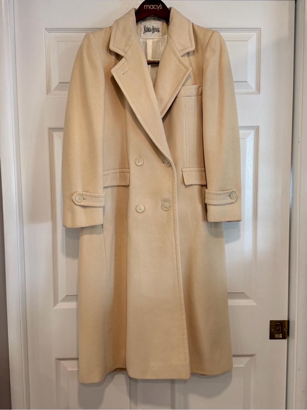 Vintage Neiman Marcus Double-Breasted Cream Italian Wool Coat #1036